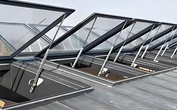 利通消防排烟窗