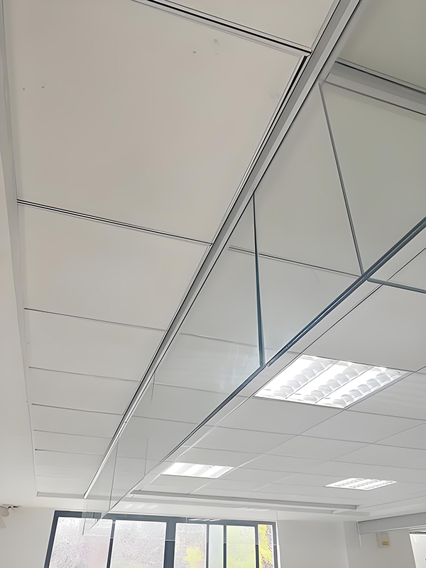 利通玻璃利通挡烟垂壁