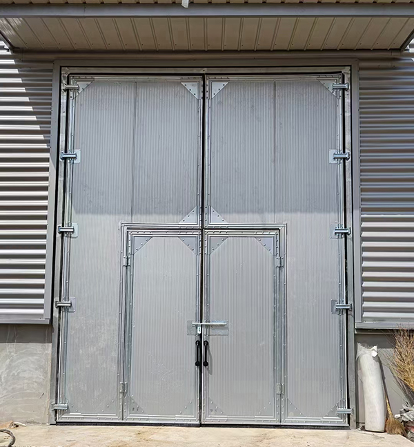 利通工业平开门