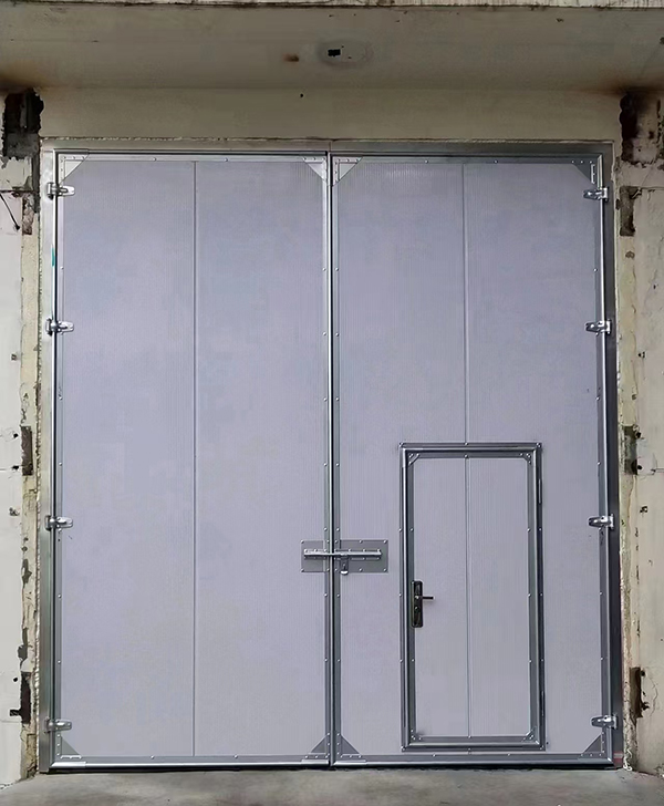利通工业平开门