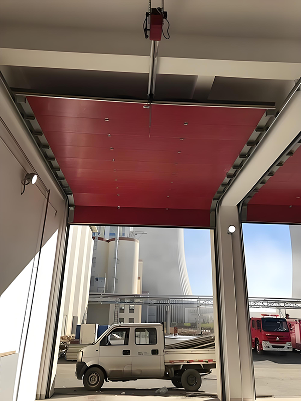 利通工业翻板门 利通工业翻板门