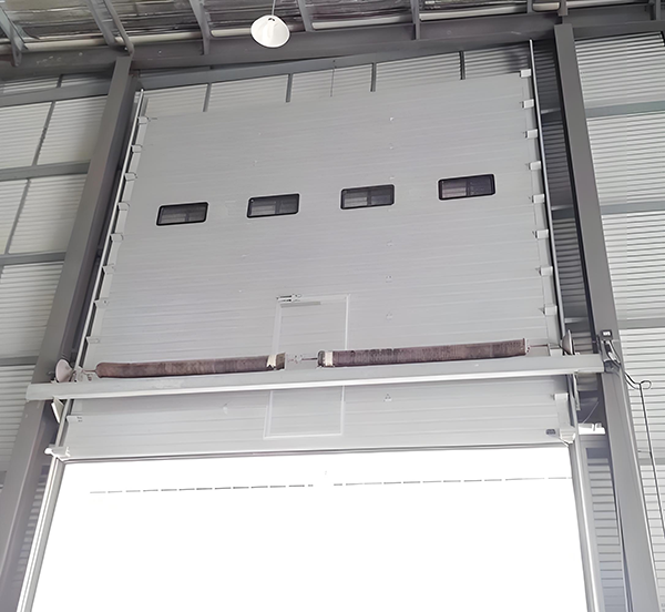 利通工业滑升门 利通工业滑升门