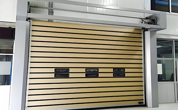 利通硬质快速门