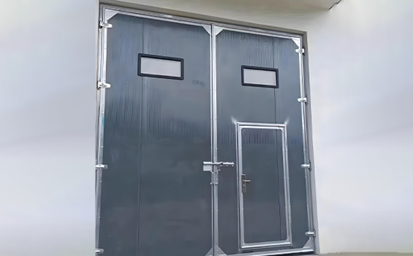 利通厂房保温门